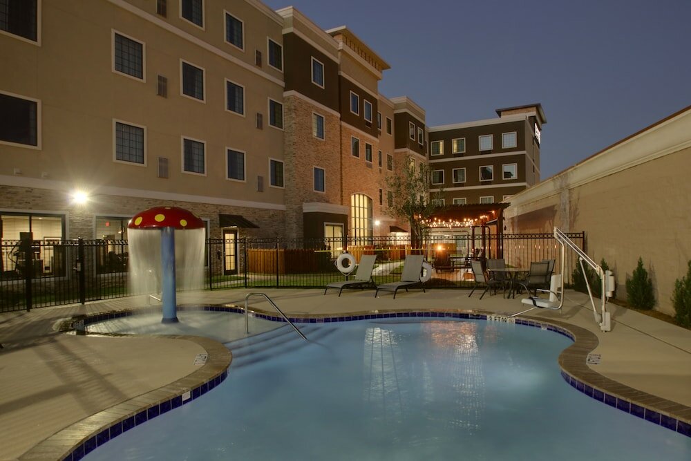 Фото Staybridge Suites Plano - The Colony, an Ihg Hotel