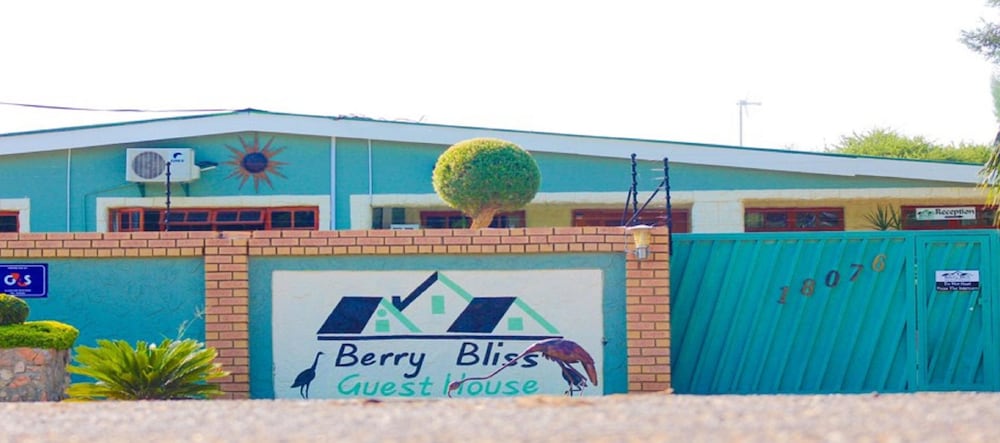 Фото Berry Bliss Guest House
