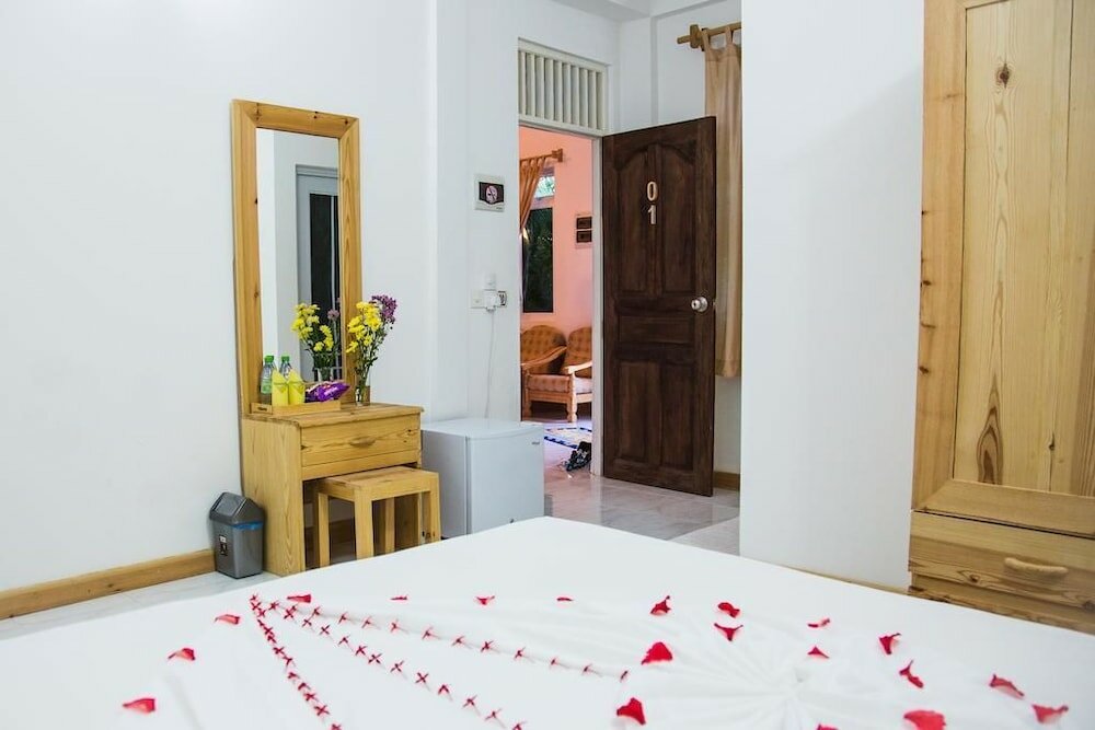 Фото Maafushi, Faza View Inn