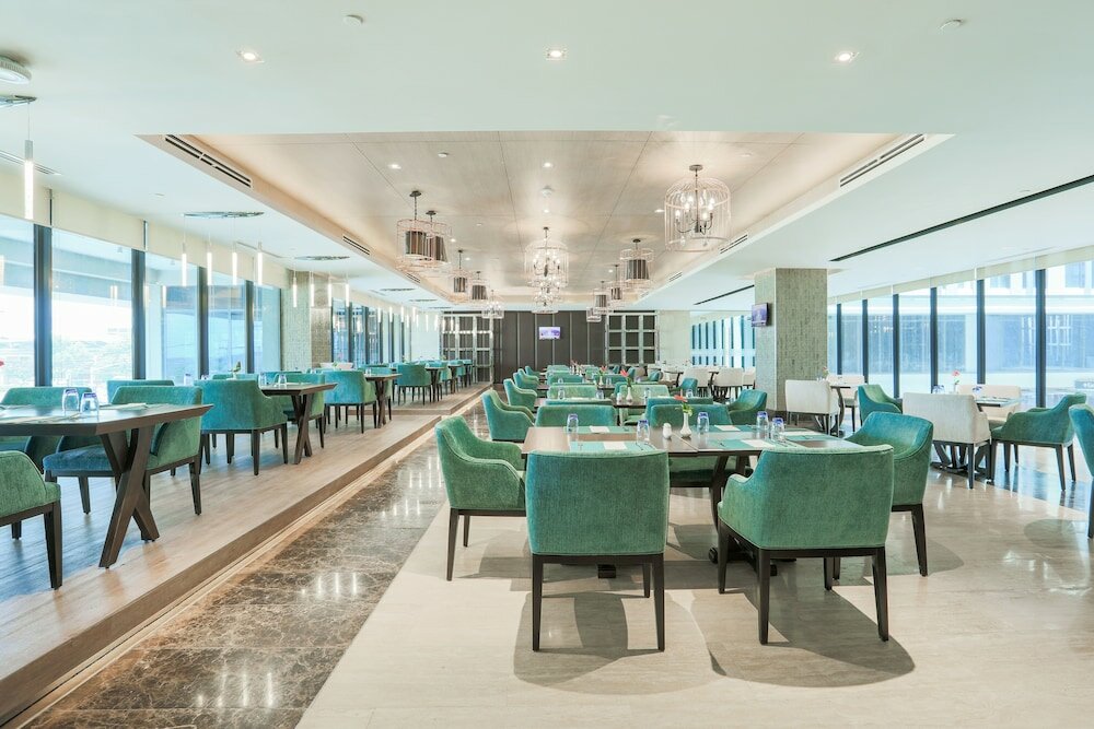 Фото Bai Hotel Cebu