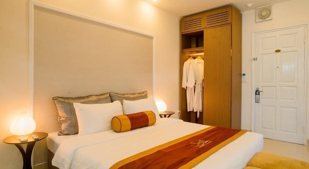 Фото Smile Hotel