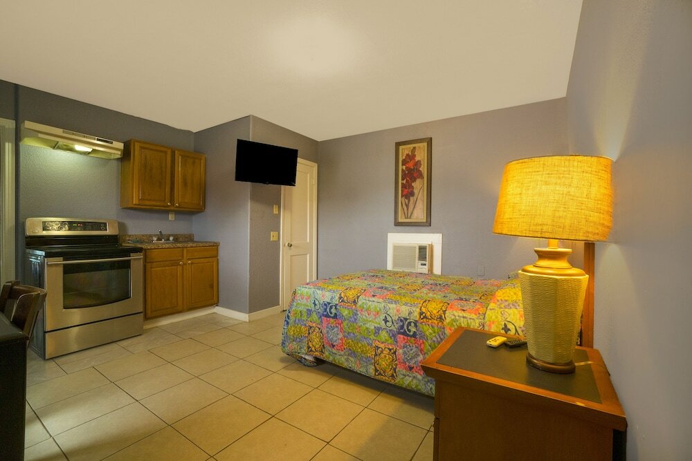 Фото Texana Inn Edna by Oyo