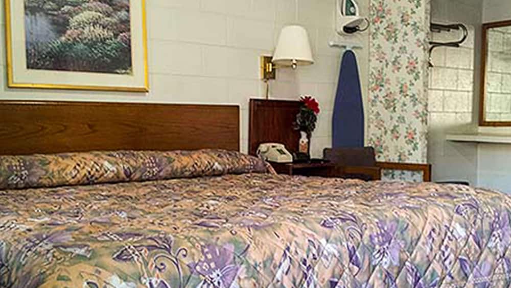 Фото Relax Inn Westminster