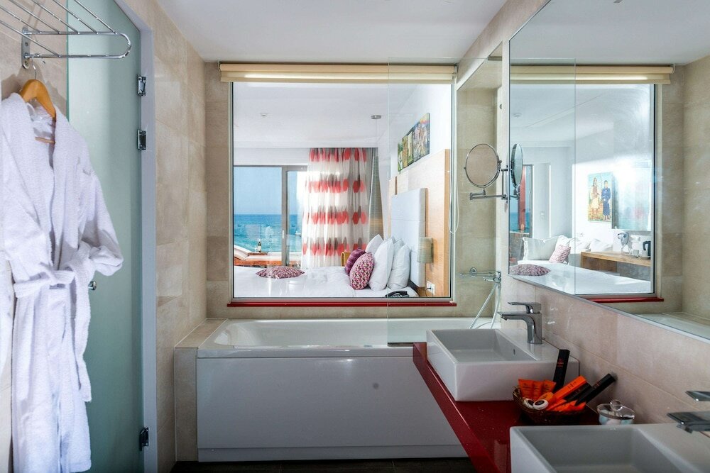 Фото High Beach Hotel