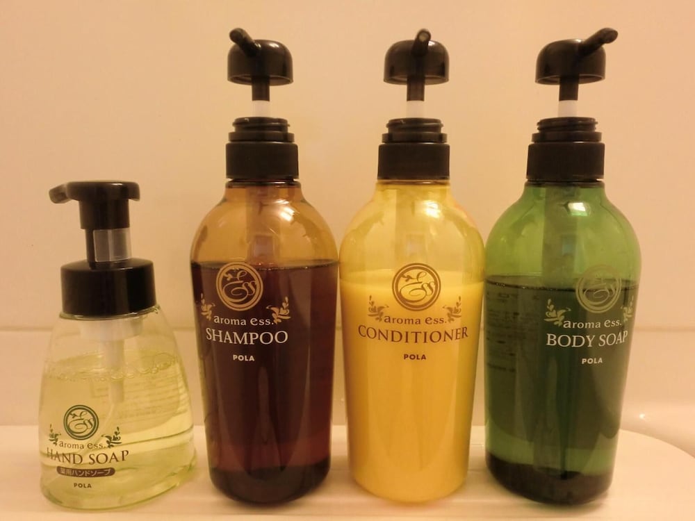 Фото Shin Osaka Station Hotel