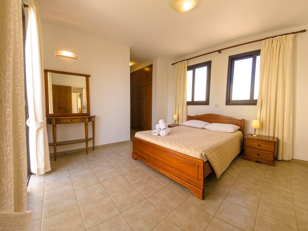 Фото Aura Holiday Villas