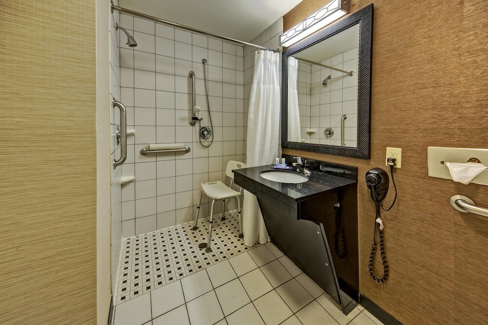 Фото Fairfield Inn & Suites Oklahoma City NW Expressway/Warr Acres