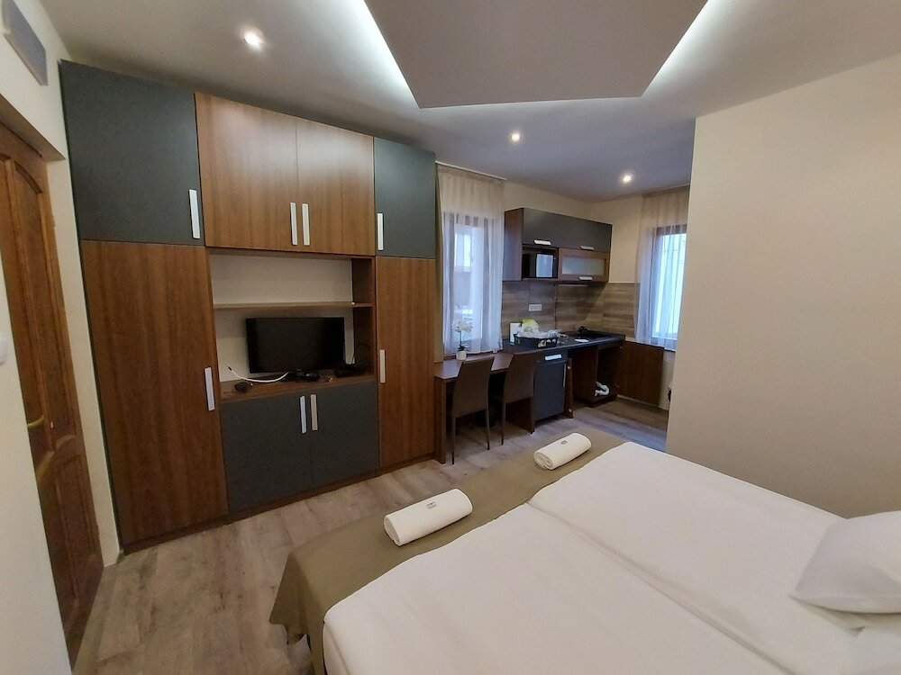 Фото Vén Diófa De Lux Panzió