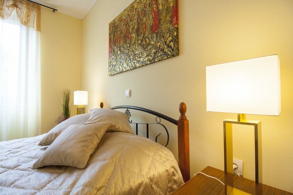 Фото Diana City Hall View