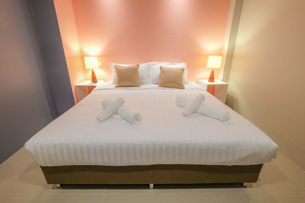 Фото H Hotel Phrasing