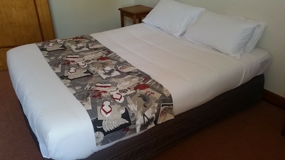 Фото Whakatane Hotel