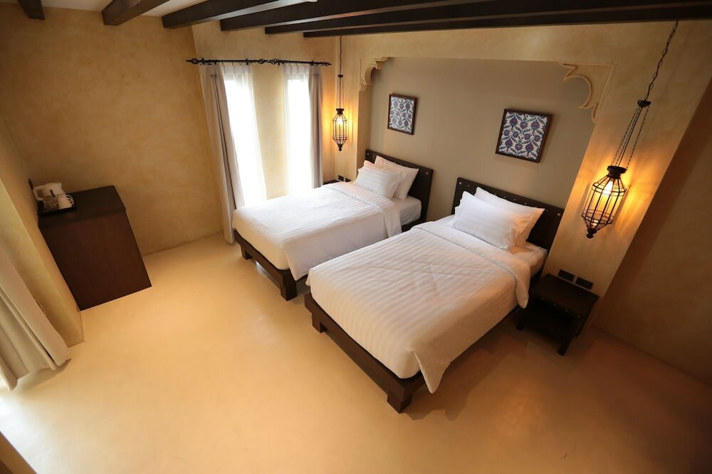 Фото Dewan Bangkok