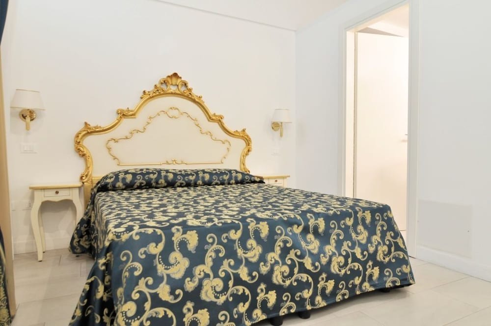 Фото Al Mascaron Ridente