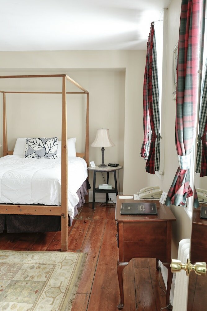 Фото Beekman Arms Hotel