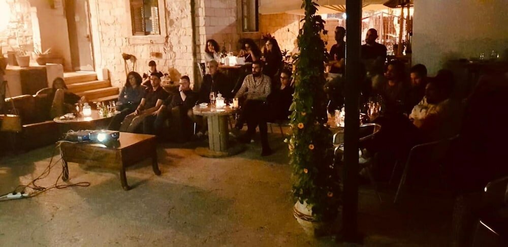 Фото Al Yakhour Hostel