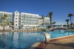 отель Tsokkos Protaras Hotel