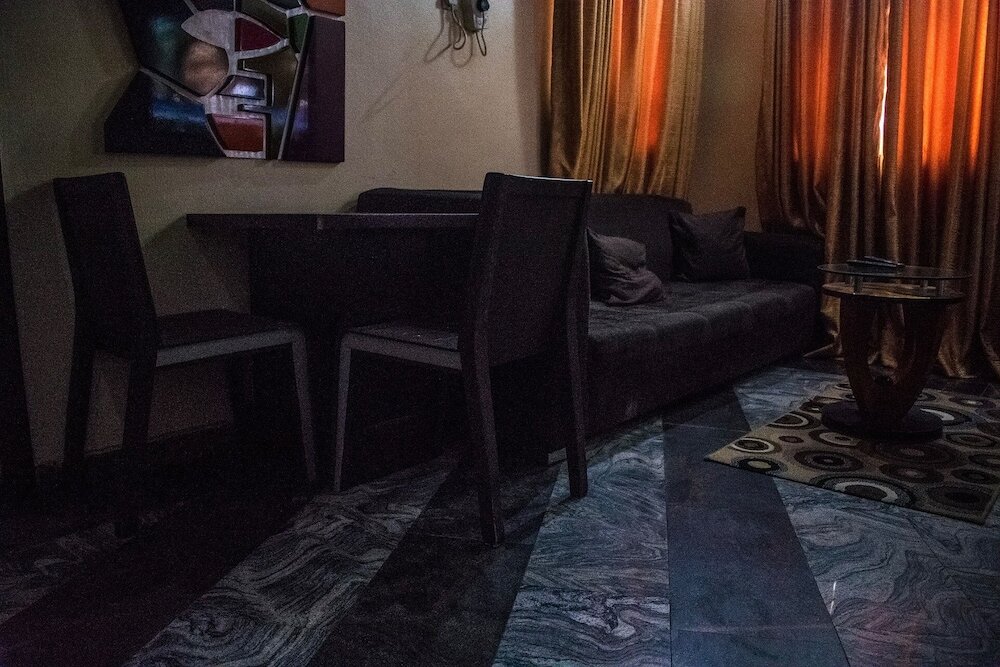 Фото Aeroville Apartments