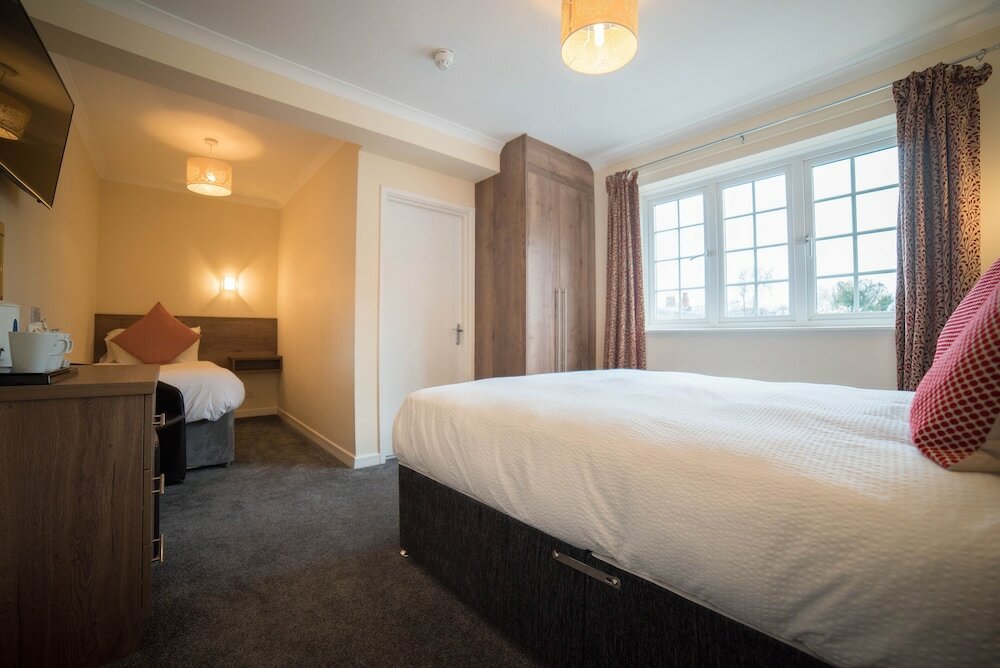 Фото Red Mullions Guest House