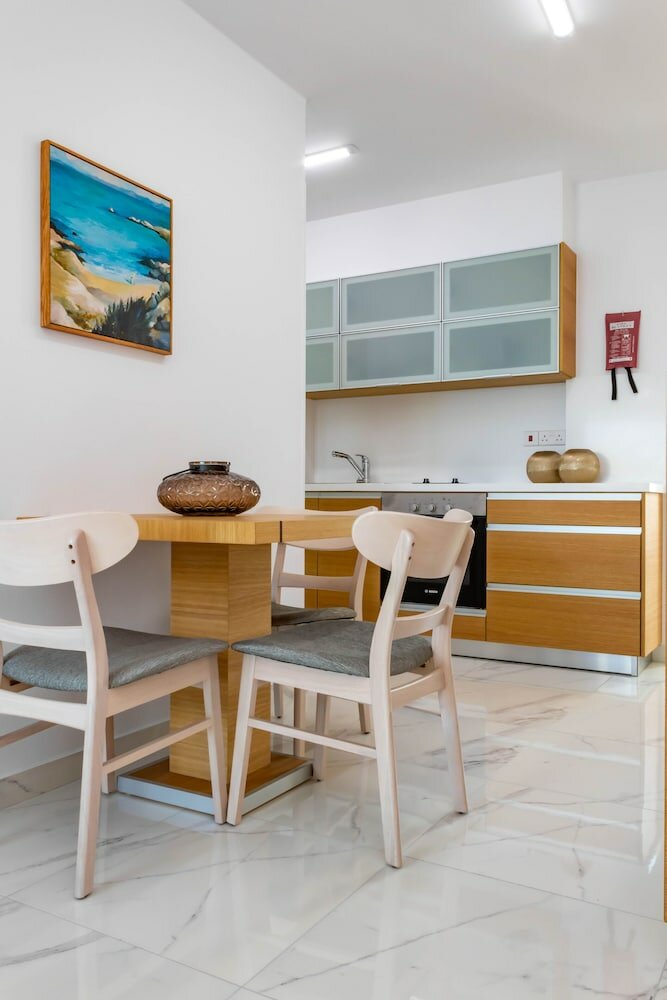 Фото Rododafni Beach Apartments