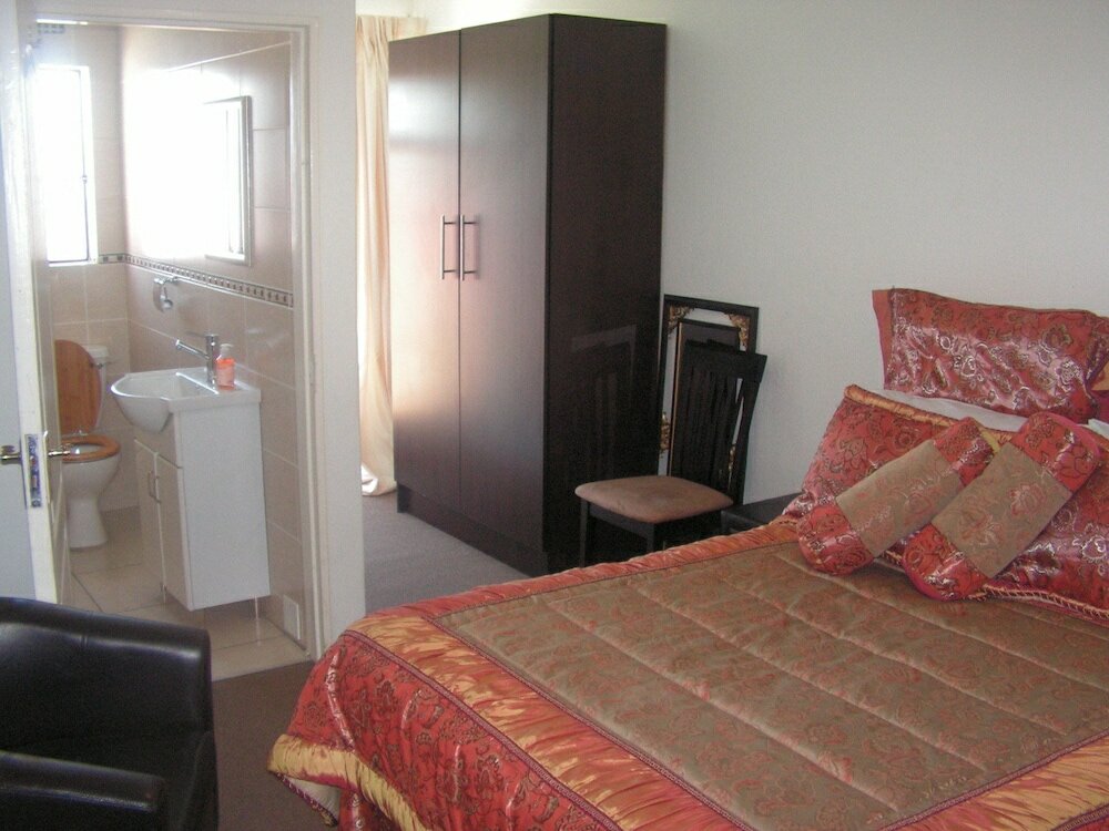 Фото Moshitametsi Guesthouse