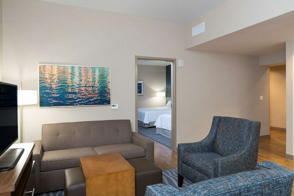 Фото Homewood Suites by Hilton Grand Rapids Downtown