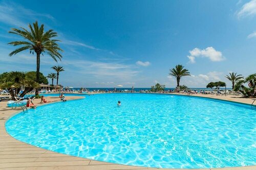 Гостиница Alua Calas de Mallorca Resort