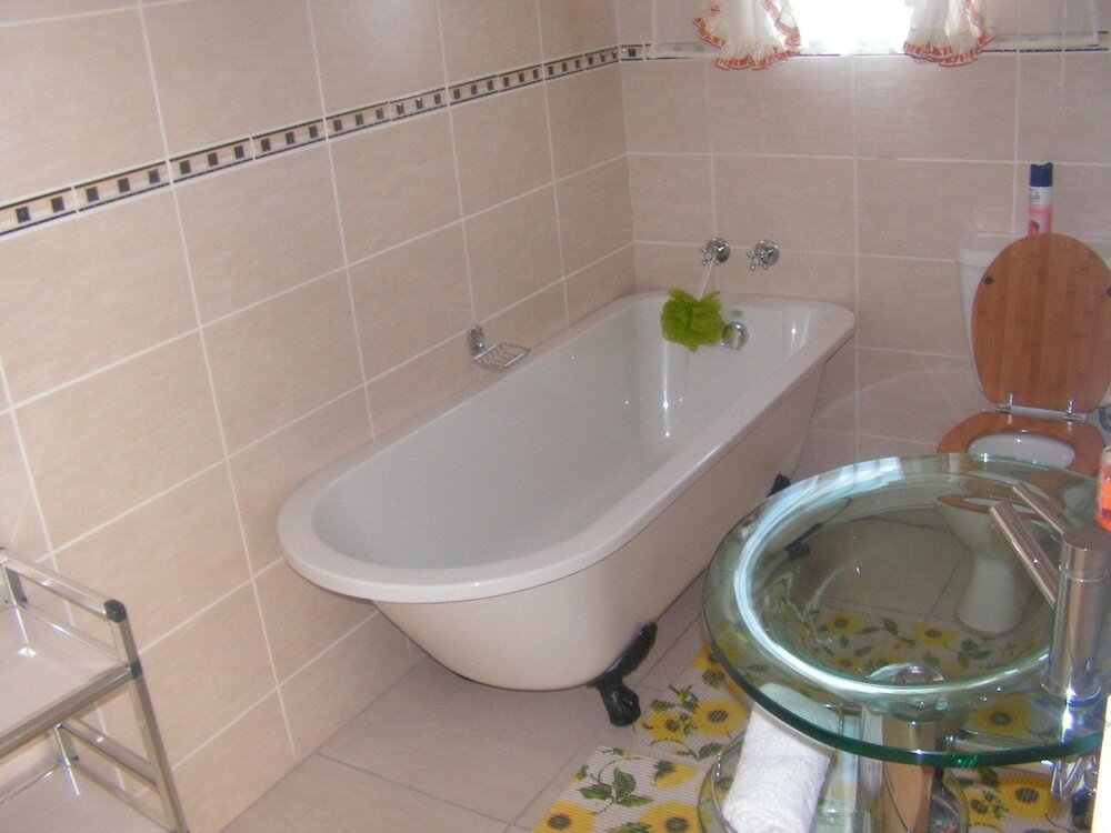 Фото Moshitametsi Guesthouse