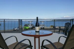 Гостиница Acacia Lakeview Motel