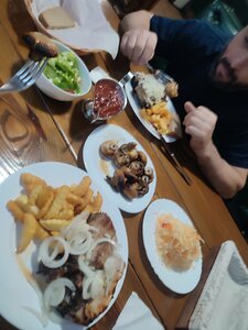 Cafe Fazan (selo Nizhnespasskoye, Prigorodnaya ulitsa, 52) ، مقهى