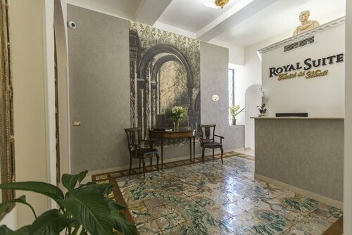 Гостиница Royal Suite Trinità dei Monti в Риме