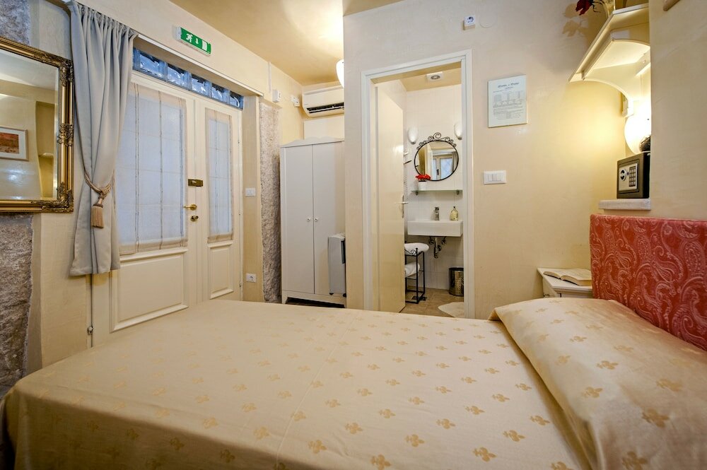 Фото Rooms Sotto i Volti