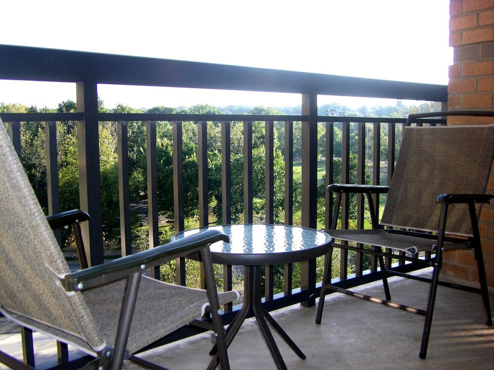 Фото Instrata by Executive Apartments