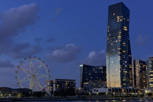 Гостиница Four Points by Sheraton Melbourne Docklands