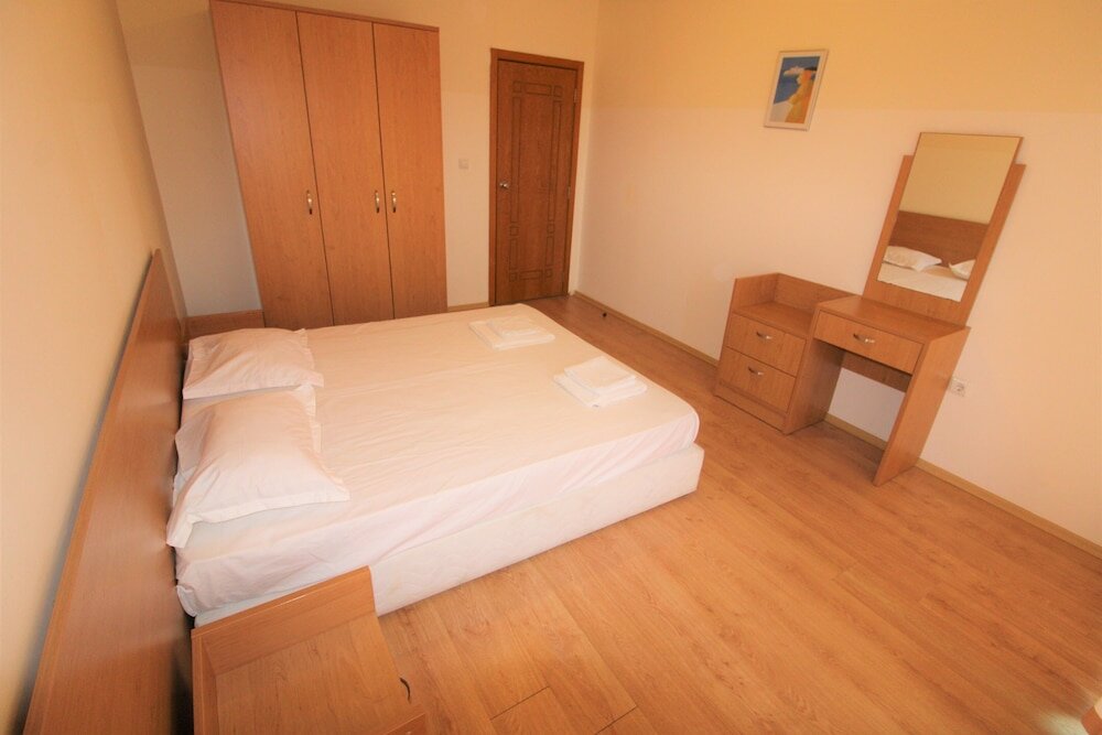 Фото Menada Sea Grace Apartments