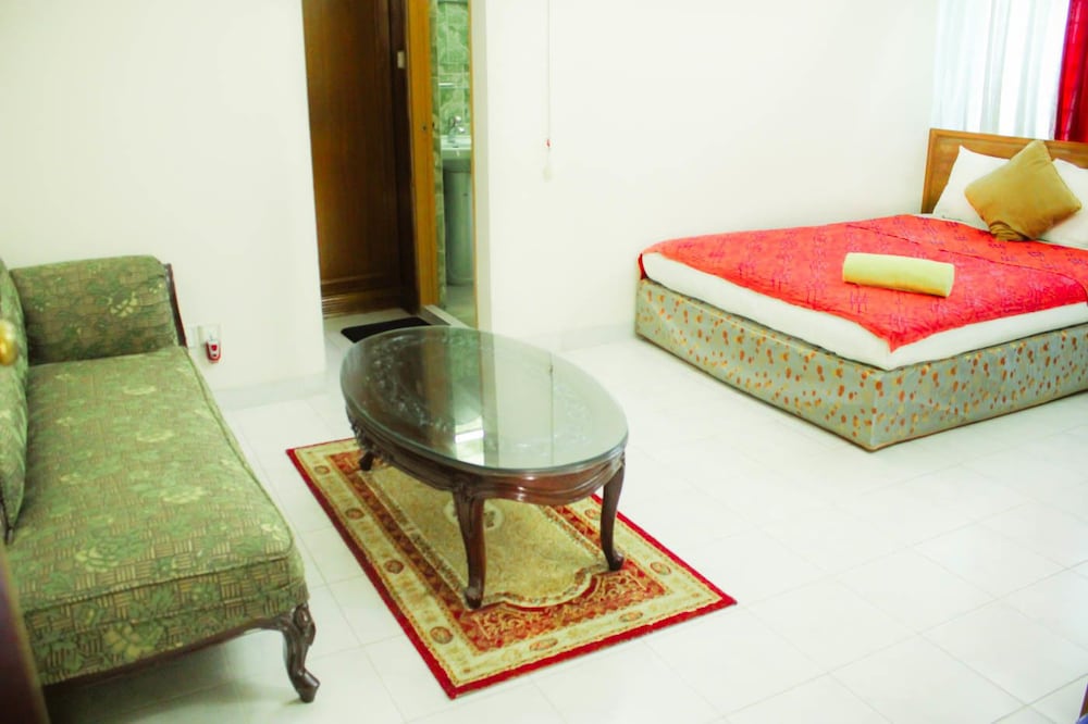 Фото White House Guest House