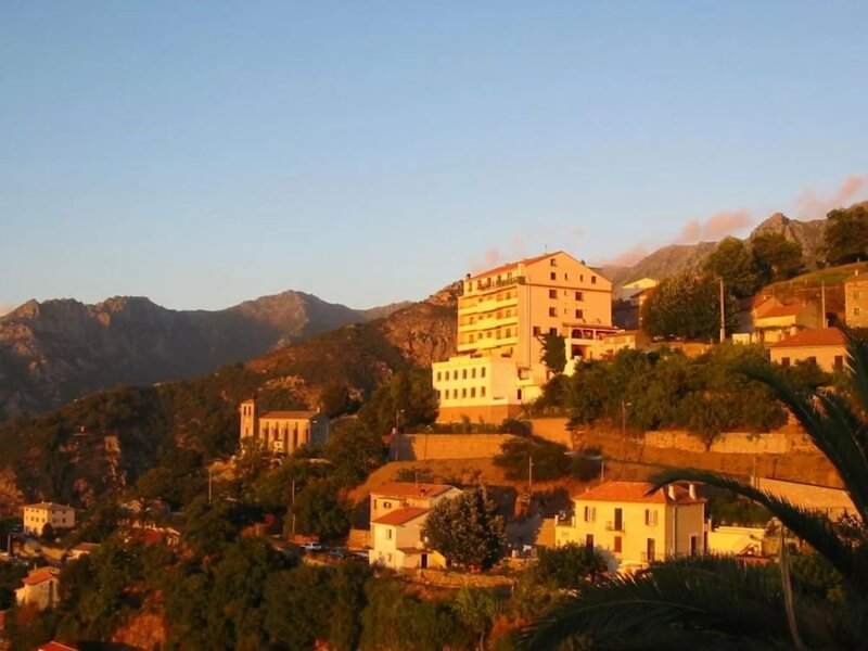 Гостиница Sole e Monte