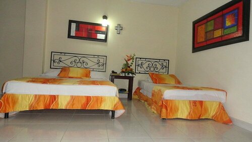 Гостиница Hotel Tumburagua Inn в Нейве
