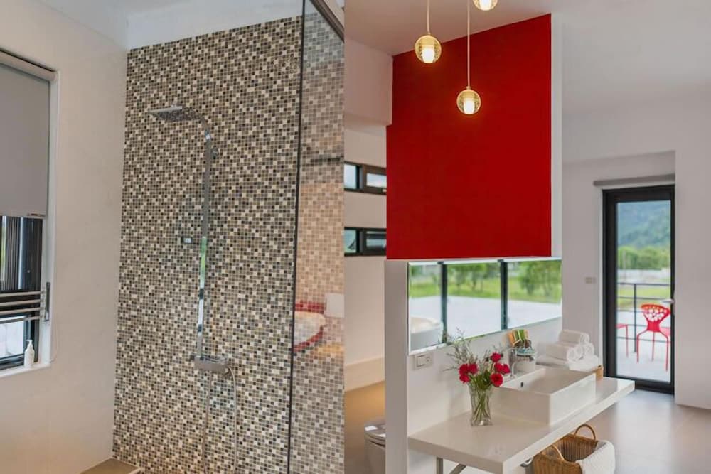 Фото Lakeshining