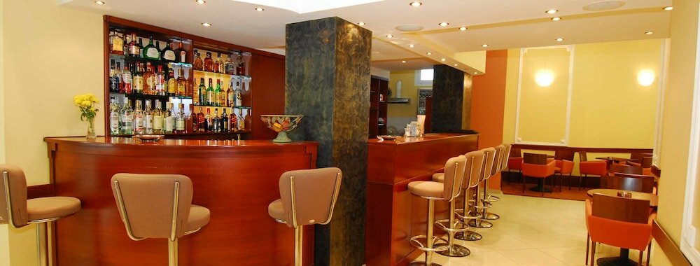 Фото Achillion Hotel