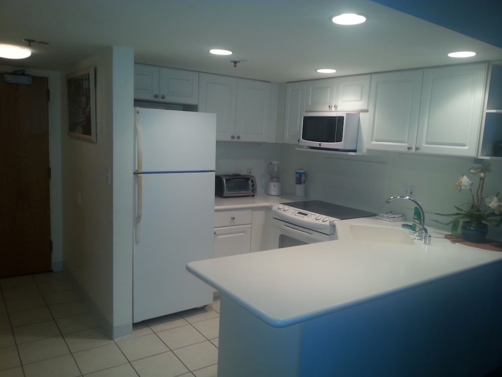 Фото Ilikai Hotel by Hello Relaxation