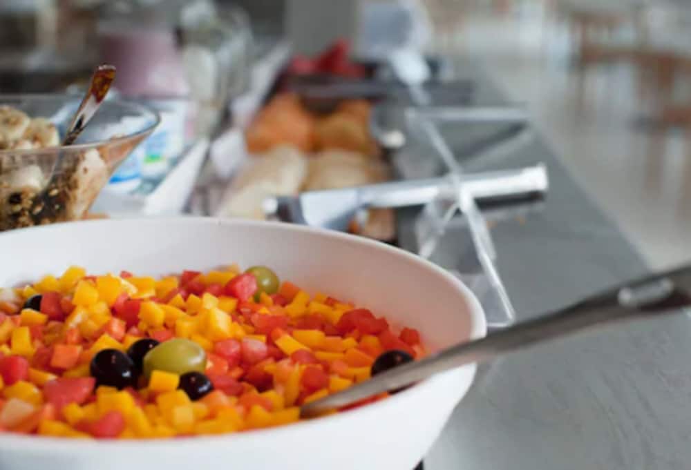 Фото Crocobeach Hotel