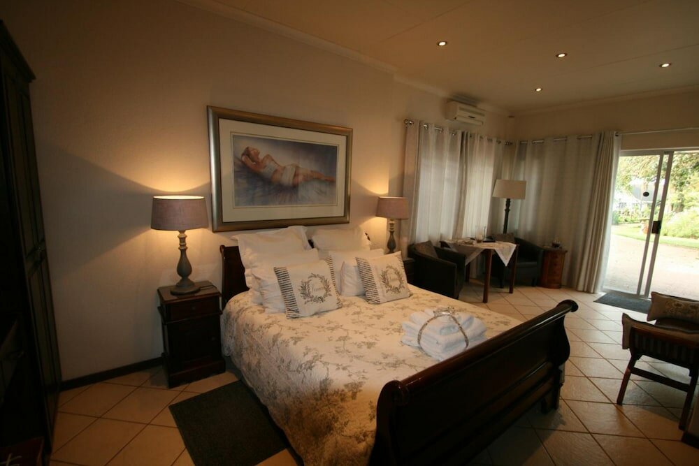 Фото Dusk to Dawn Guesthouse