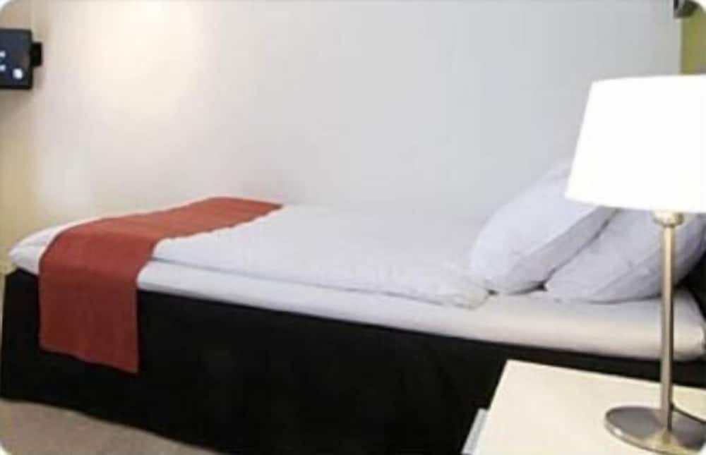 Фото Hotell Tinget