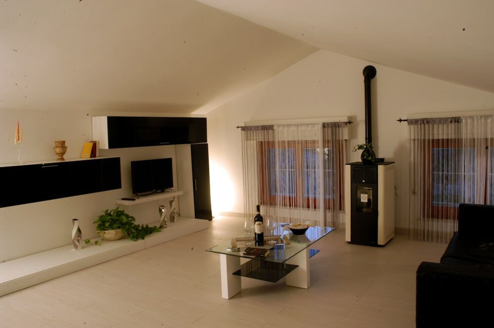 Фото B&b Falco Bianco