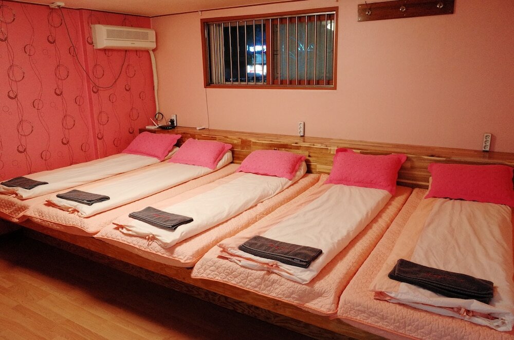 Фото Bong Backpackers