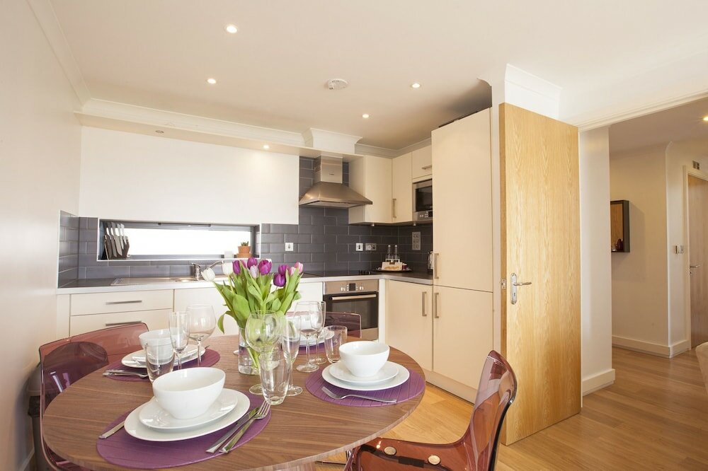 Фото Belvedere Stratford City Edge Apartments