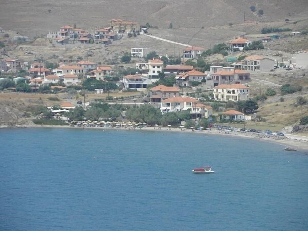 Фото Hotel Porto Plaza Beach Resort