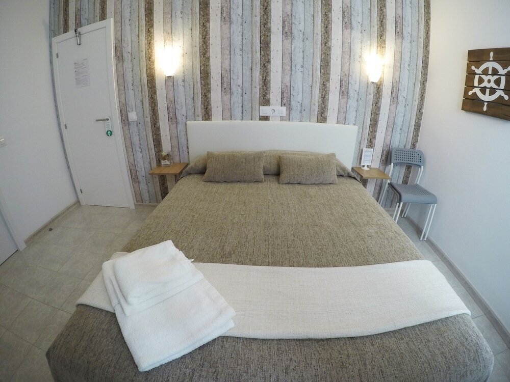 Фото Hostal del Mar