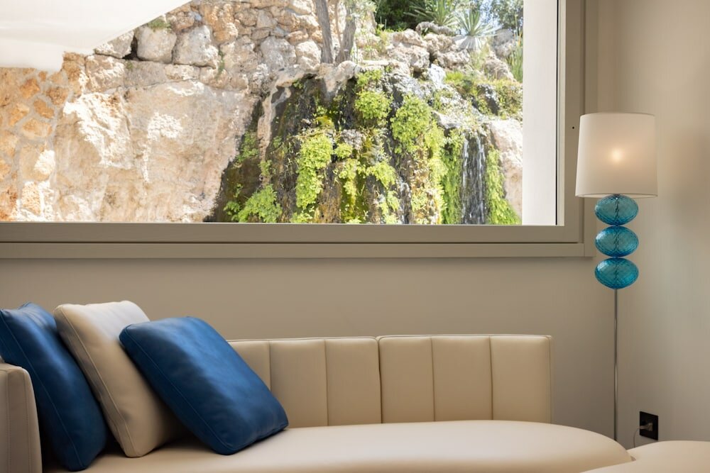 Фото Grotta Palazzese Beach Hotel