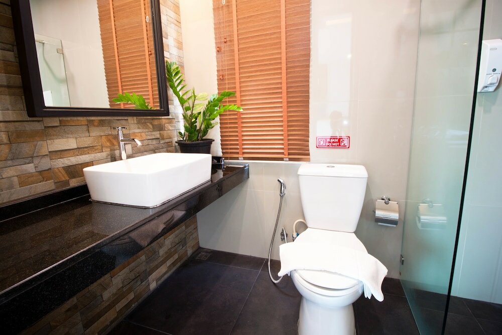 Фото The Arak Bed Bar and Hostel